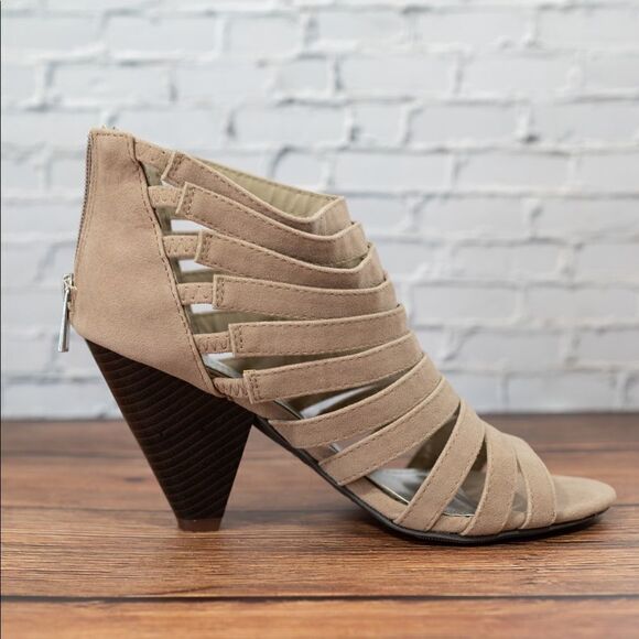 BAMBOO brand heels - Picture 6 of 9